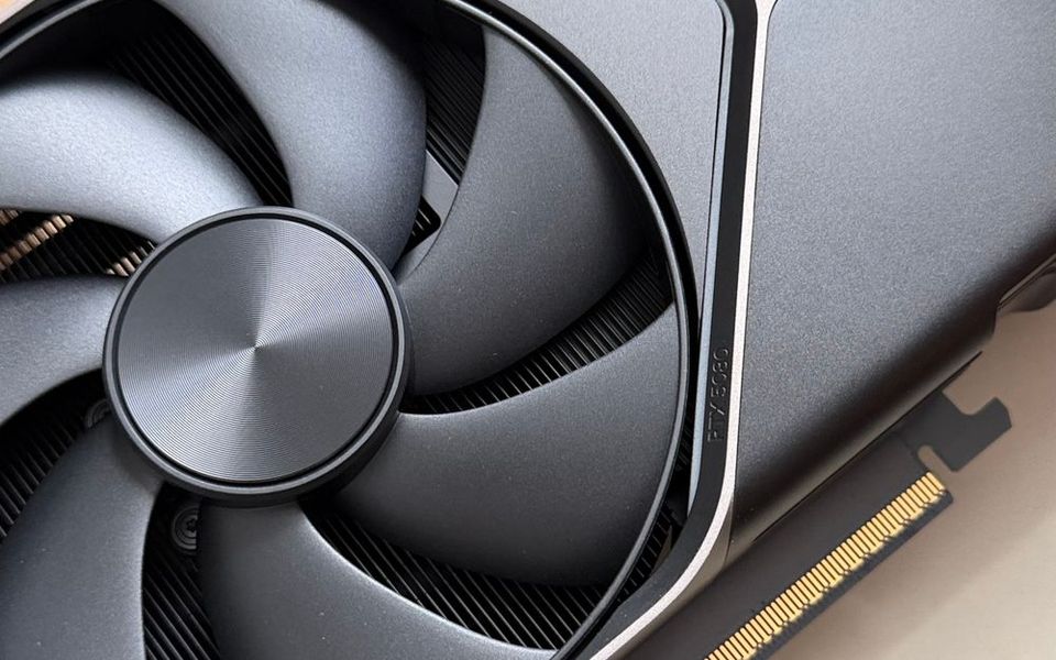 Graphics card with cooling fans